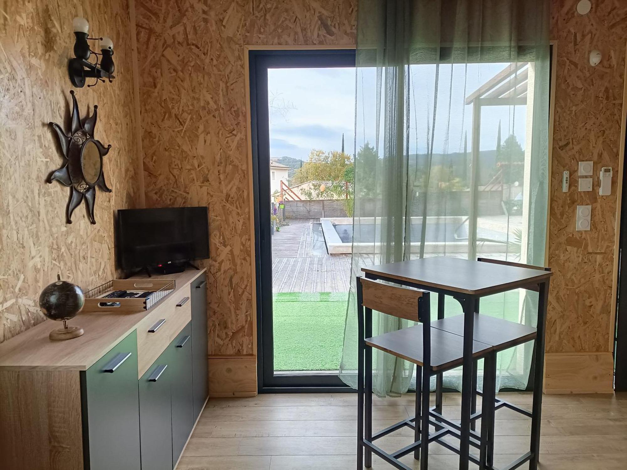 La Cabane Des Jours Heureux Saint-Laurent-de-Carnols Esterno foto